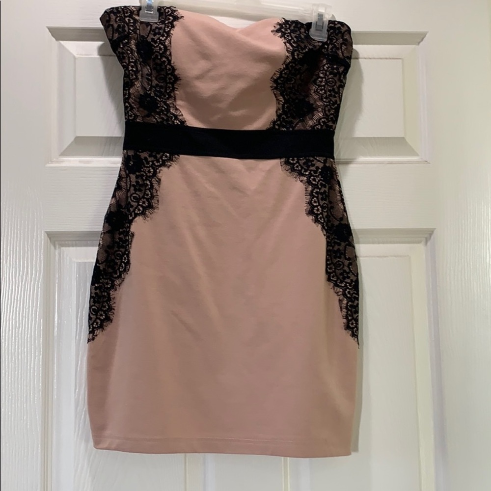 Strapless dress